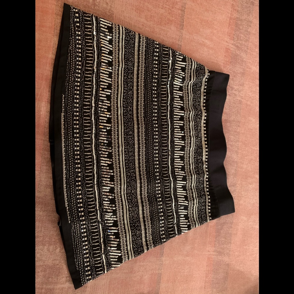 Black Knit Skirt w/ Embellished Front size XL